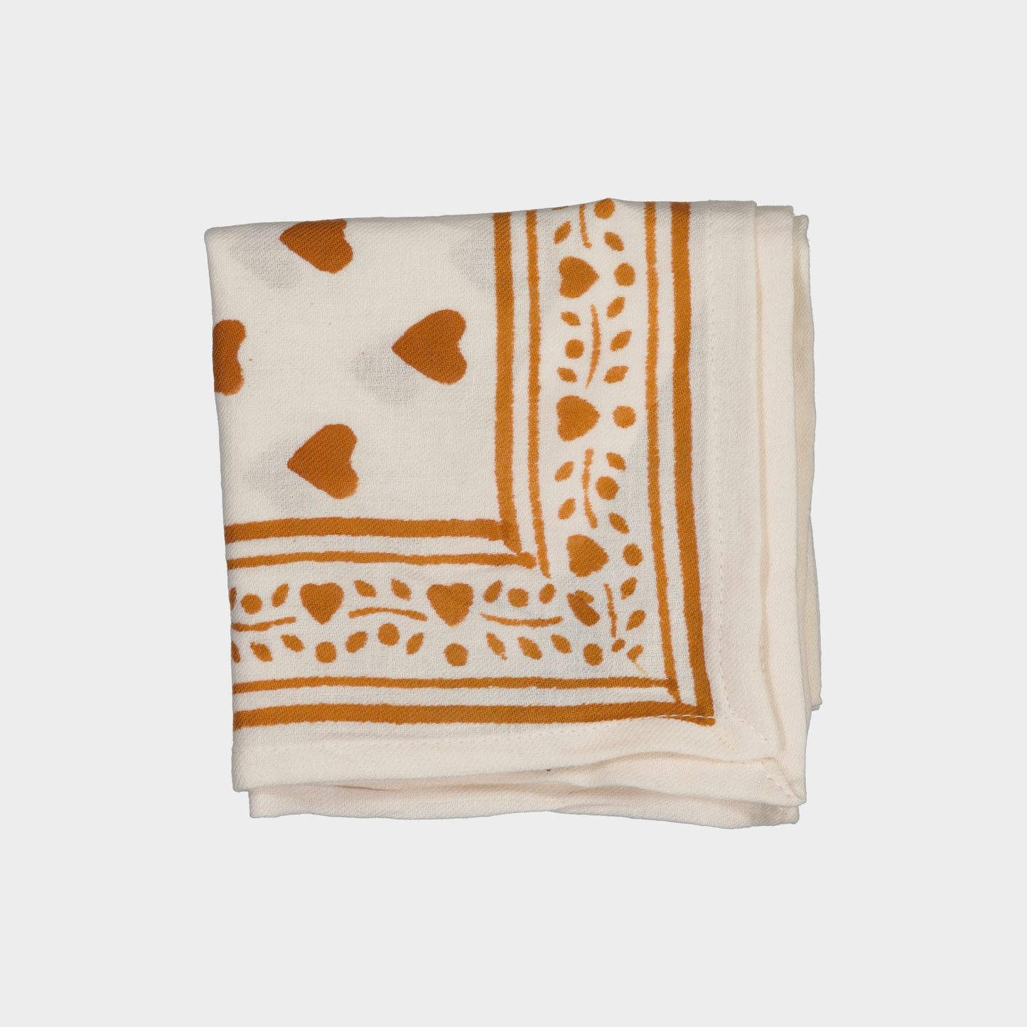 PAÑUELO CORAZONES CARAMELO W26