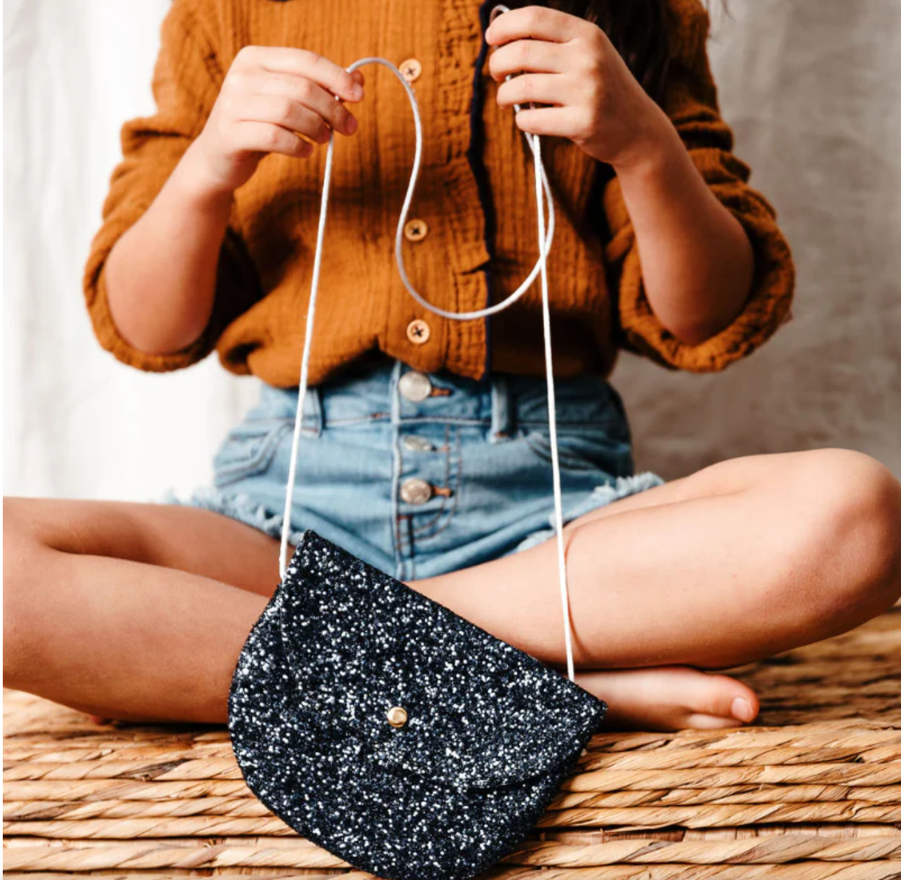 BOLSO GLITTER MARINO